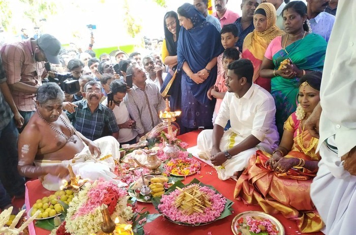Masjid di India ini Izinkan Pasangan Hindu Menikah 2 Hindu nikah di Masjid
