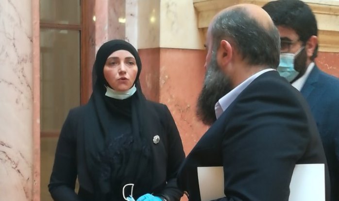 Muslimah Pertama Jadi Anggota Parlemen Serbia