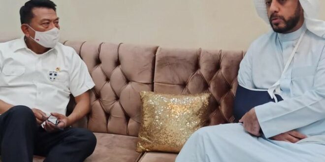 kepala staf kepresidenan moeldoko menjenguk syekh ali jaber 43