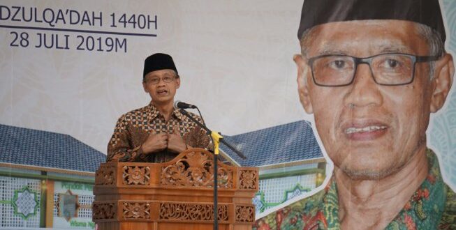 41986 ketua umum pp muhammadiyah haedar nashir