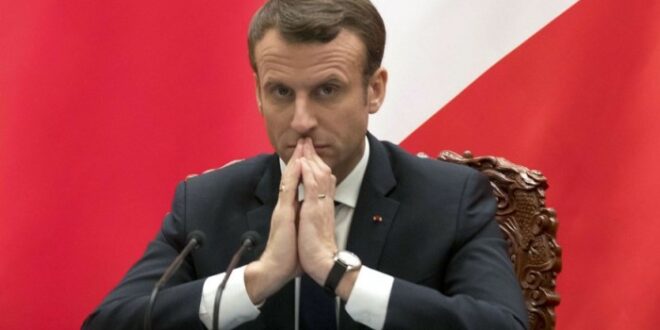 Macron harus minta maaf