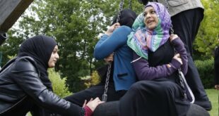 muslim muda inggris  180322095420 806