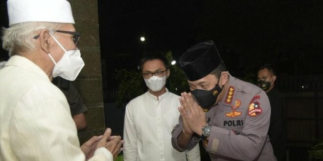 Kapolri kunjungi Ketua Umum KH Miftahul Akhyar detikcom