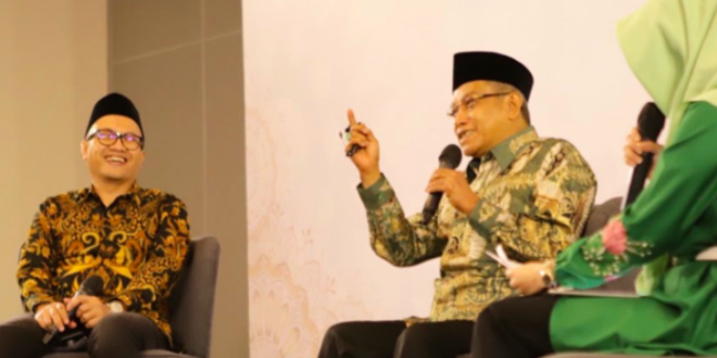 Ketua Umum PBNU KH Said Aqil Siroj dan Dirut Telkomsel Setyanto Hantoro dalam acara Bincang Millenial PBNU dan Telkomsel