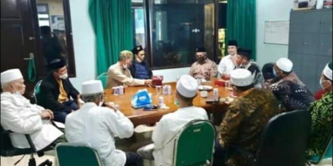 UAS silaturahmi ke PWNU Jawa Timur