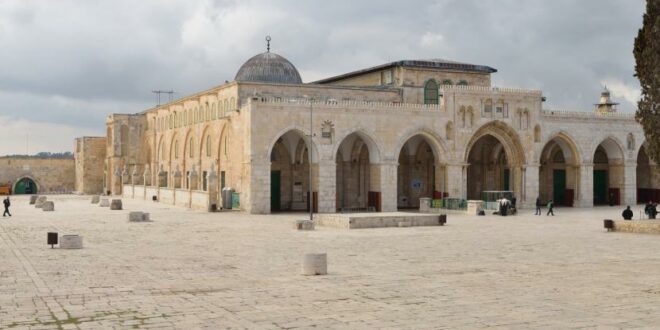Israel Keluarkan Berbagai Dalih Larang Warga Palestina Sholat di Masjid Al-Aqsa 1 masjid 210220080602 262