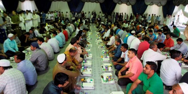 Buka puasa bersama di Arab Saudi