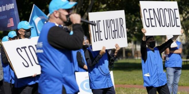 Protes genosida Uighur