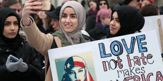Umat Muslim Amerika menghadapi tekanan Islamofobia pasca serangan