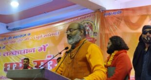 Biksu India Yati Narsinghanand Giri saat menyerukan genosida terhadap Muslim India