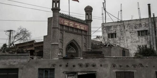 Salah satu masjid yang dibongkar Pemerintah China di Xinjiang