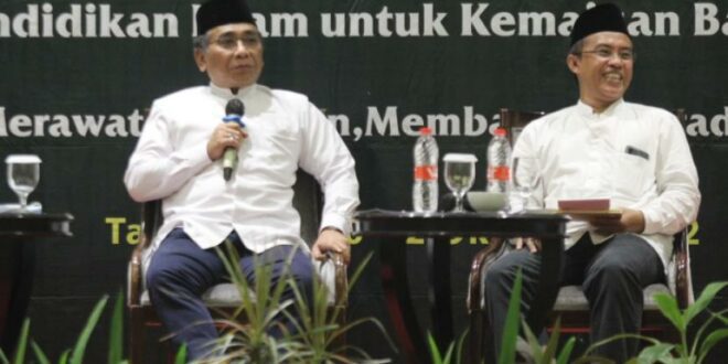 ketua umum pengurus besar nahdlatul ulama pbnu yahya cholil