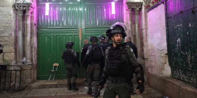 Polisi Israel menyerang jamaah di Masjid Al Aqsa
