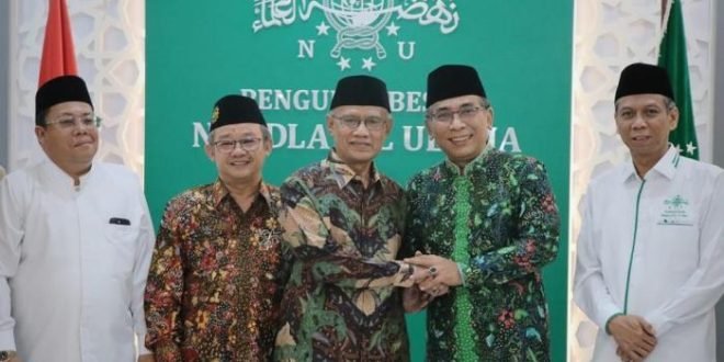 Ketua Umum PBNU KH Yahya Cholil Staquf dan Ketua Umum PP Muhammadiyah Prof Haedar Nashir