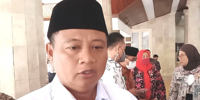 Mantan Wagub Jabar Uu Ruzhanul Ulum