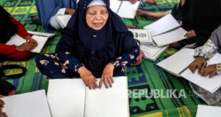 064839100 1680838878 830 556