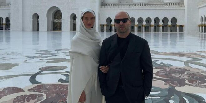 jason statham berkunjung ke masjid agung zayed 3 43