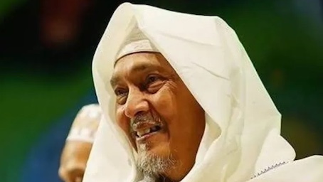 KH Abdullah Kafabihi Mahrus copy