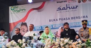 Nyai Sinta Nuriyah buka puasa di Gereja Paroki Kulon Progo