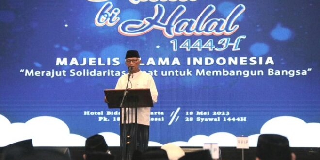 Ketum MUI KH Anwar iskandar