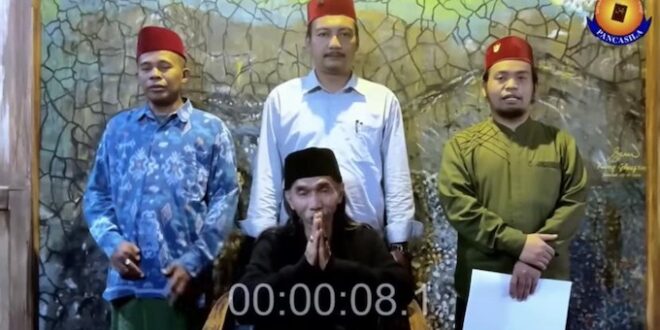 Mama Ghufron minta maaf