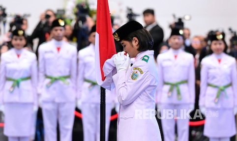 Paskibraka Putri tanpa hijab