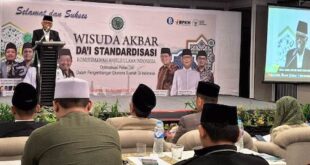 Ketum MUI KH Anwar Iskandar wisuda akbar dai standardisasi