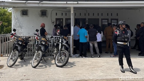 pembubaran rumah doa di padang 1753689939250 169