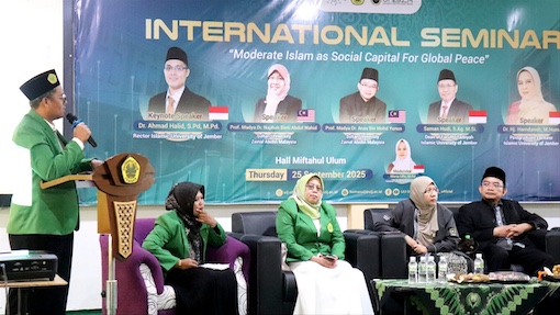 Seminar Internasional bertajuk 22Moderate Islam as Social Capital for Global Peace22 oleh Universitas Islam Jember bersama Universiti Sultan Zainal Abidin UniSZA Malaysia
