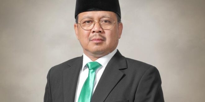kepala kantor kemenag jawa barat drs h ajam mustajam 231229205517 620
