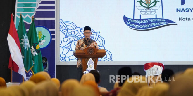 ketua umum pimpinan pusat pp muhammadiyah prof haedar nashir 250904162427 801