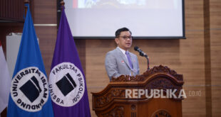 gubernur lemhanas ace hasan sadzily saat memberikan kuliah umum 250604091704 718
