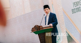 Menteri Agama Tegaskan Komitmen Cegah Kekerasan di Lingkungan Pesantren 1 menteri agama nasaruddin 251026103408 158