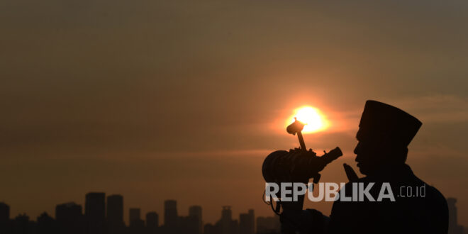 017795400 1717772321 830 556